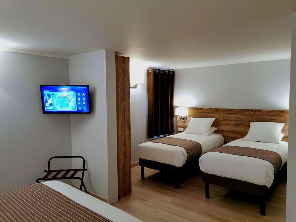Brit Hotel Confort Pau Lons Cameră foto
